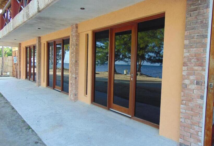 مبيت وإفطار Xcalak Caribe Lodge