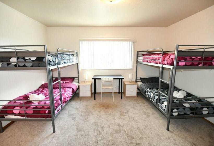 Hostel Style Shared Room