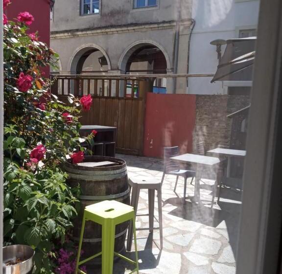 ホテル Arôma Anciennement L Instant B