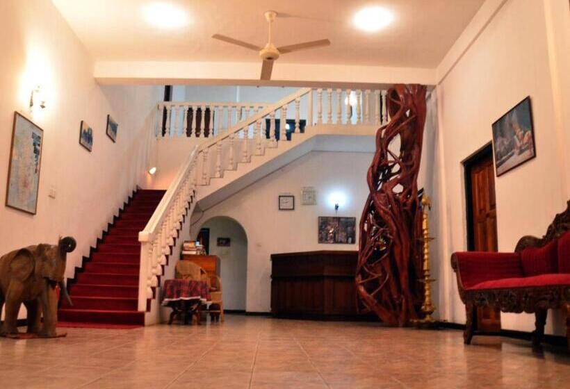 فندق Breeta S Garden