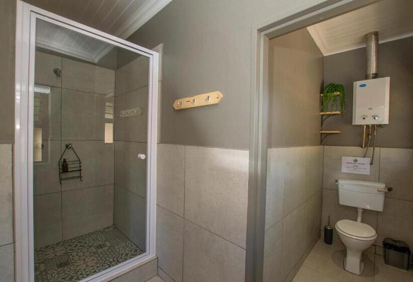 فندق Desert Wind Private Guest And Game Farm