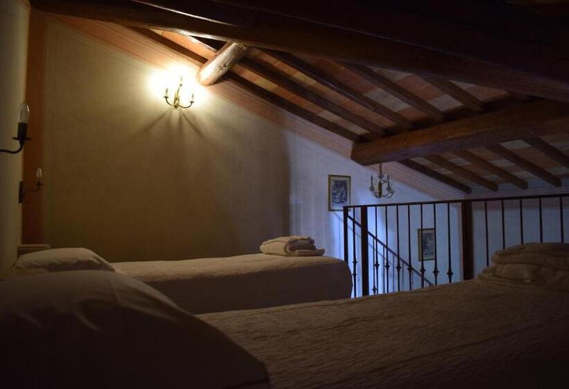 בית מלון כפרי La Fornella Dell Anita