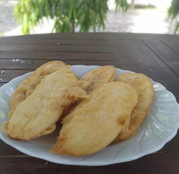 Отель Pondok Wisata Dan Restoran Elim