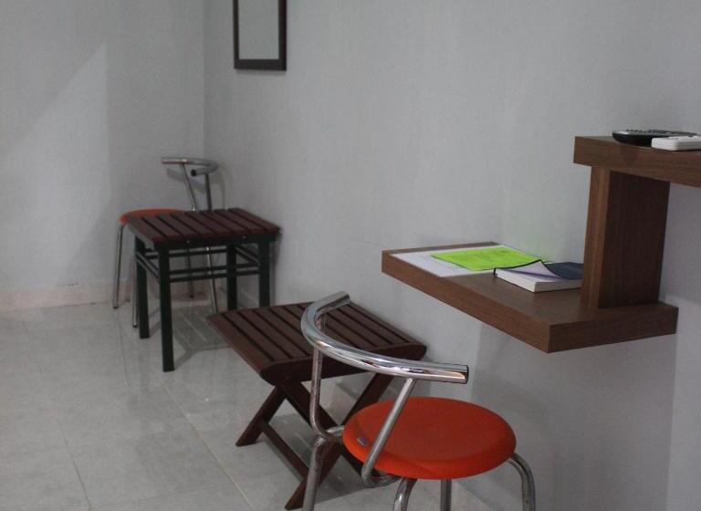 Отель Pondok Wisata Dan Restoran Elim