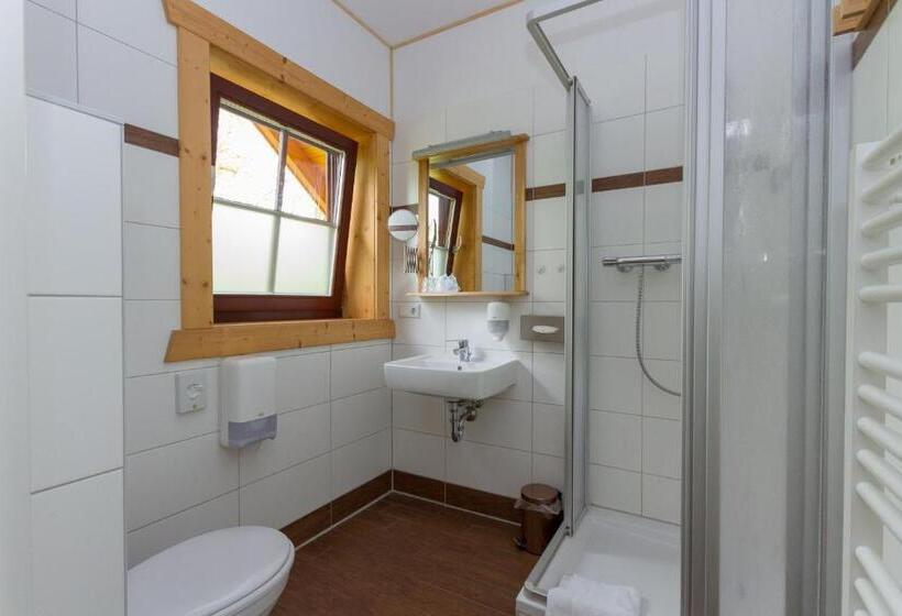 Отель & Restaurant Wilder Eber