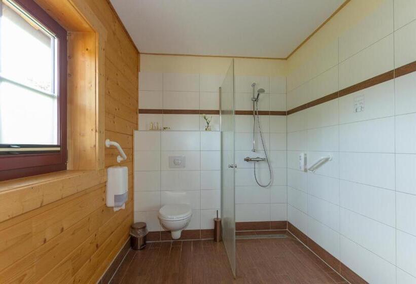 Отель & Restaurant Wilder Eber