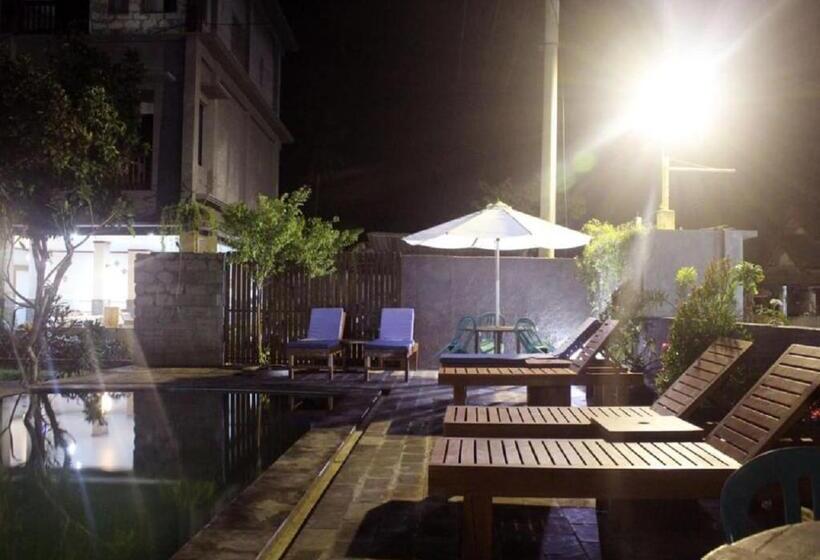 בית מלון כפרי Ridho Malik