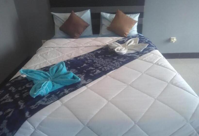 בית מלון כפרי Ridho Malik