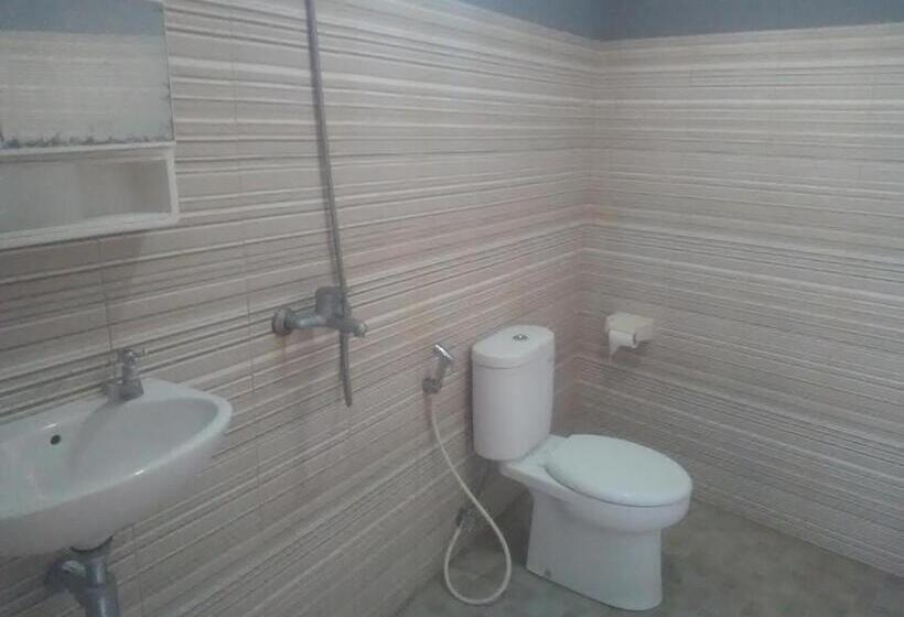 בית מלון כפרי Ridho Malik