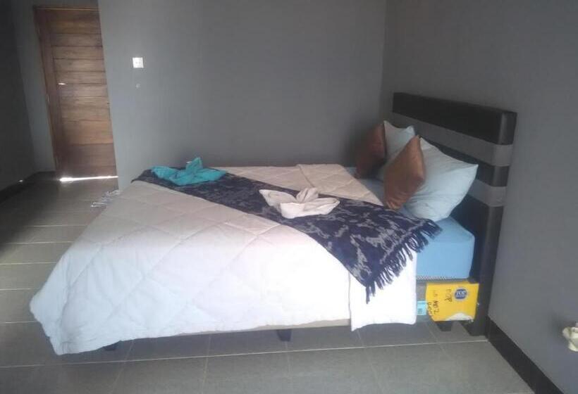 בית מלון כפרי Ridho Malik