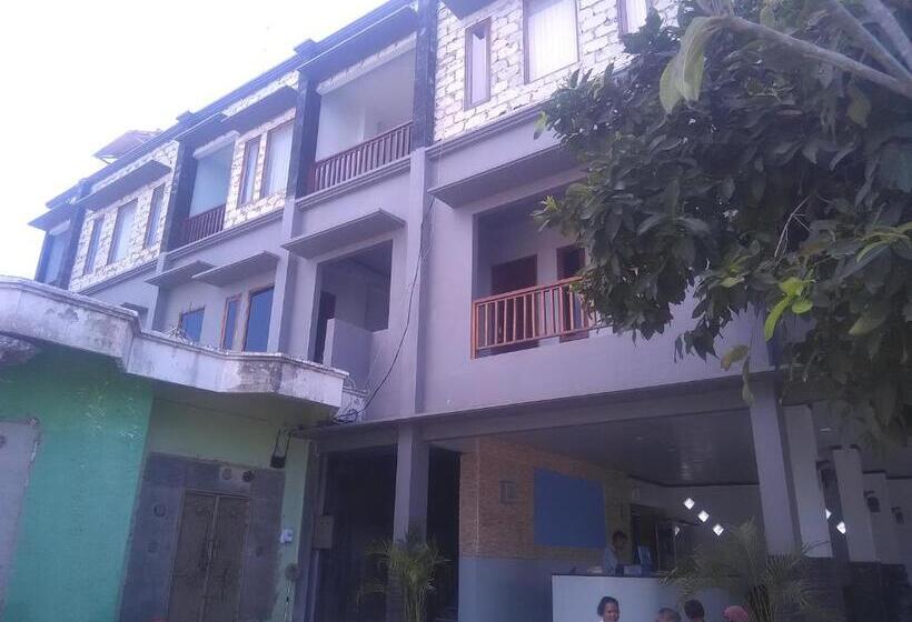 בית מלון כפרי Ridho Malik