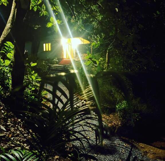 فندق Samyama Retreat