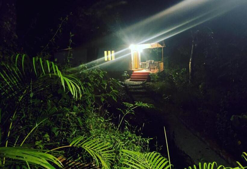 فندق Samyama Retreat