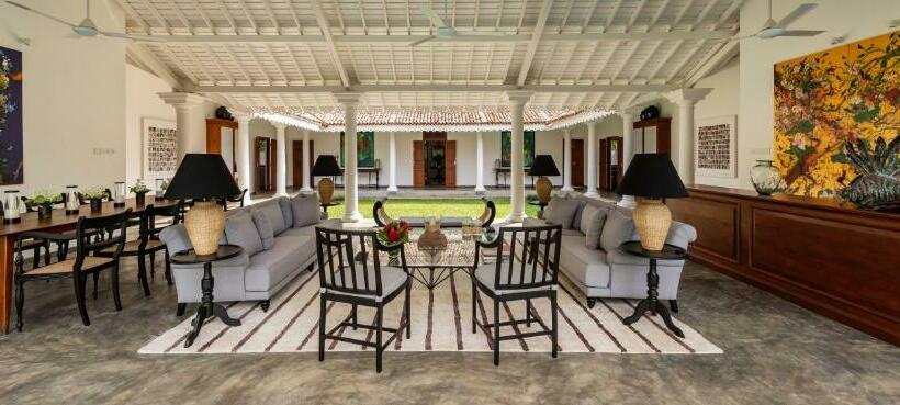 Nyne Hotels   Leela Walauwwa, Induruwa