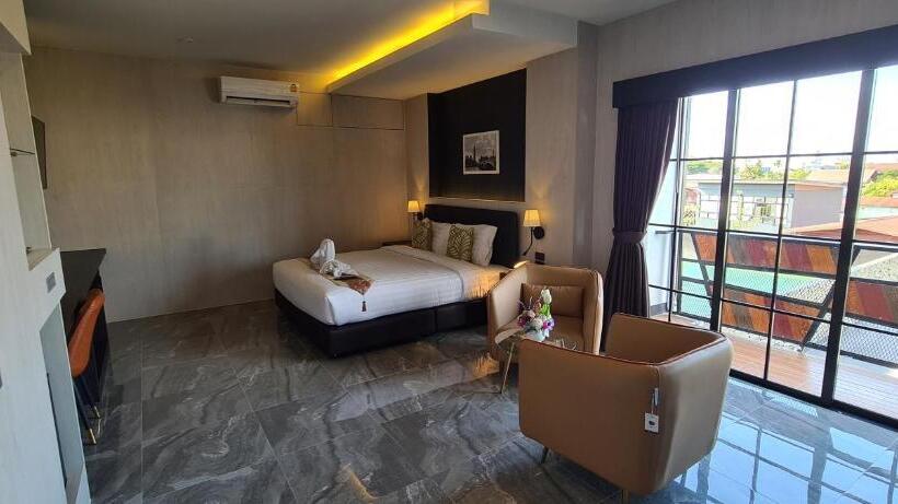 ホテル The Room Boutique