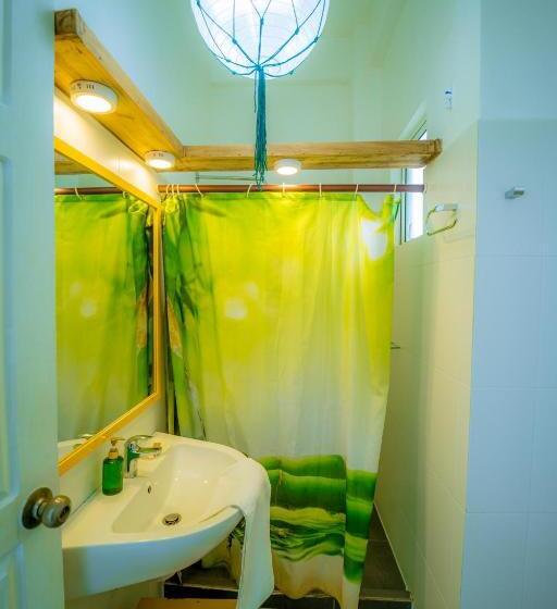 Отель Trinco Beach By Dsk