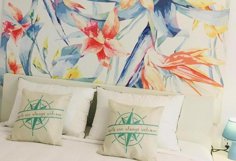 Отель Trinco Beach By Dsk