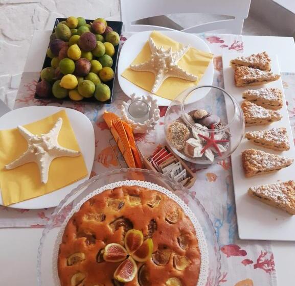 پانسیون Accanto A Te Charme Rooms