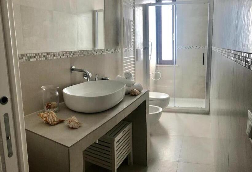 پانسیون Accanto A Te Charme Rooms