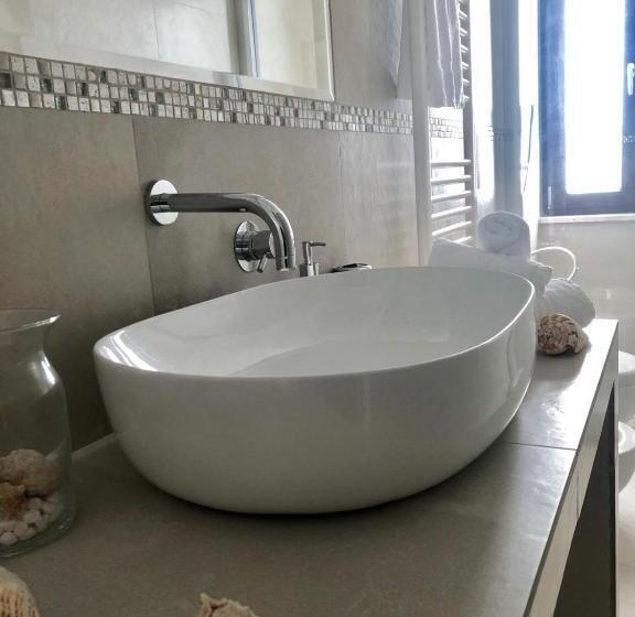 پانسیون Accanto A Te Charme Rooms