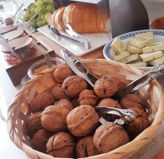 پانسیون Accanto A Te Charme Rooms