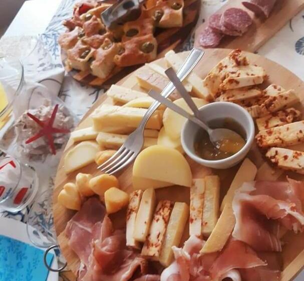 پانسیون Accanto A Te Charme Rooms