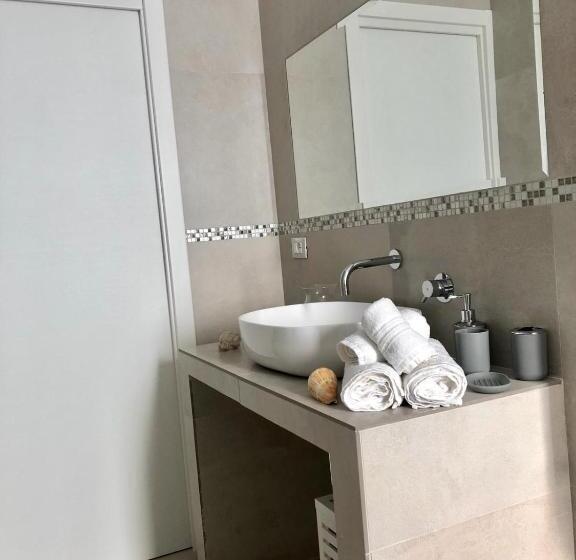 پانسیون Accanto A Te Charme Rooms