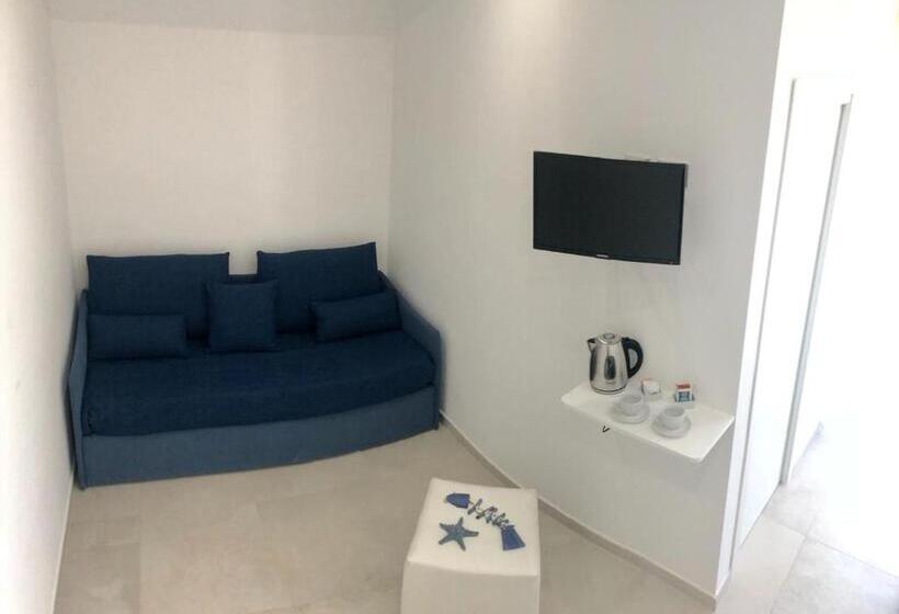 پانسیون Accanto A Te Charme Rooms