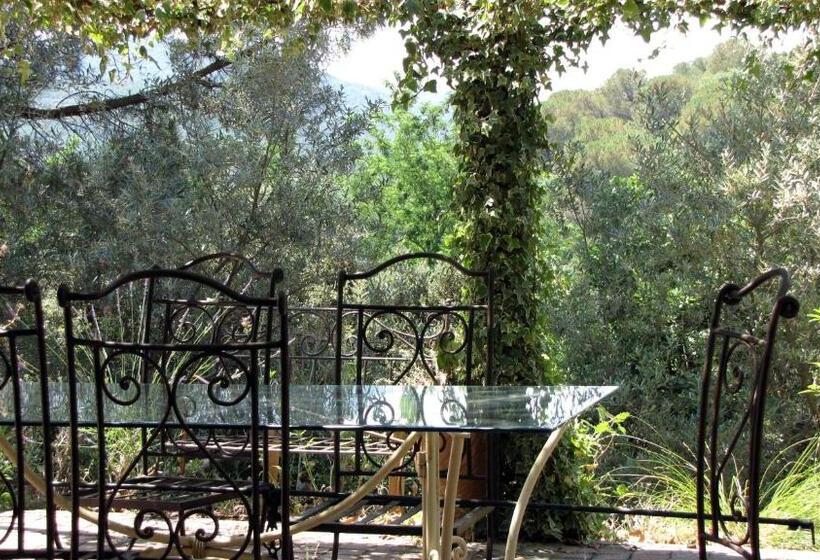 ペンション Appartement En Pleine Nature Avec Piscine Chauffée