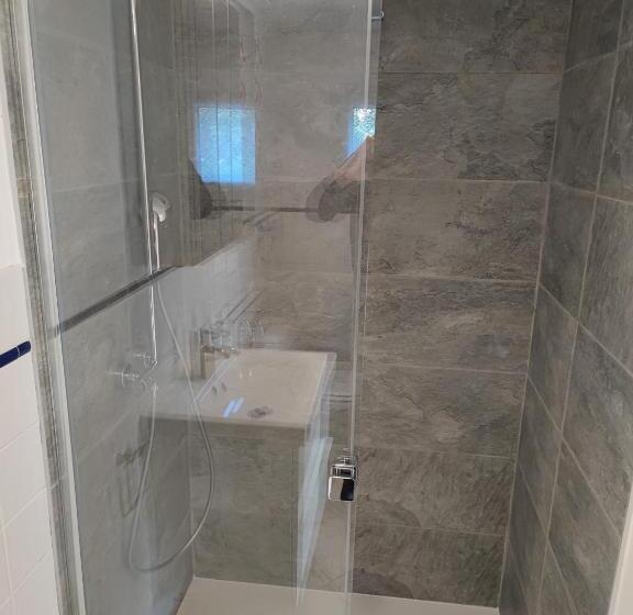 ペンション Appartement En Pleine Nature Avec Piscine Chauffée