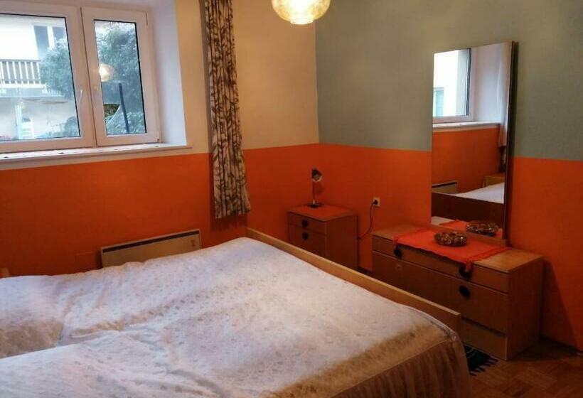 بنسيون Appartmenthaus Kern