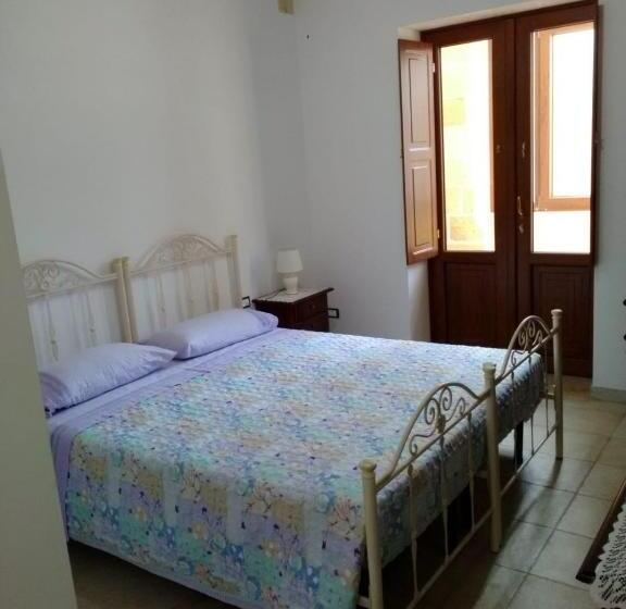 פנסיון Casa Turistica Le Servite