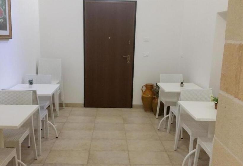 פנסיון Casa Turistica Le Servite