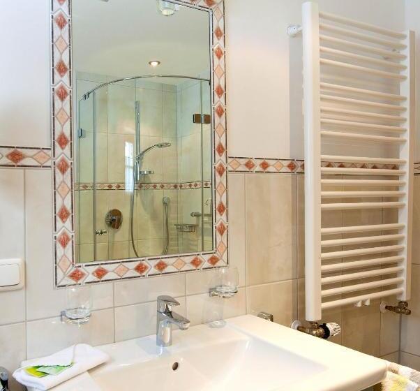 ペンション Ferienwohnungen Zweckl