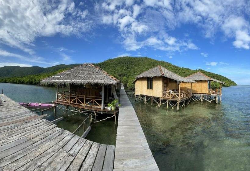 Пансион Floating Paradise