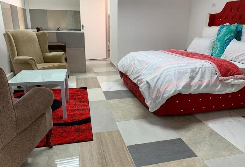 פנסיון Forchutec Guest House