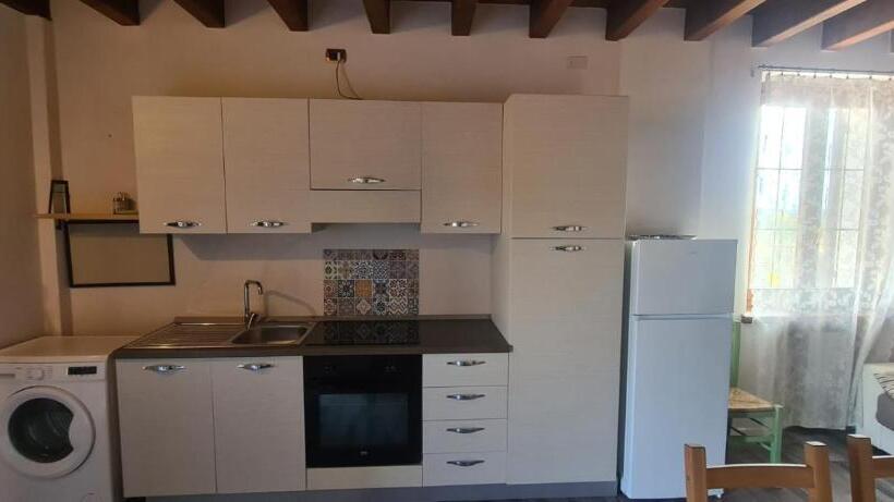 بنسيون Garda Family House