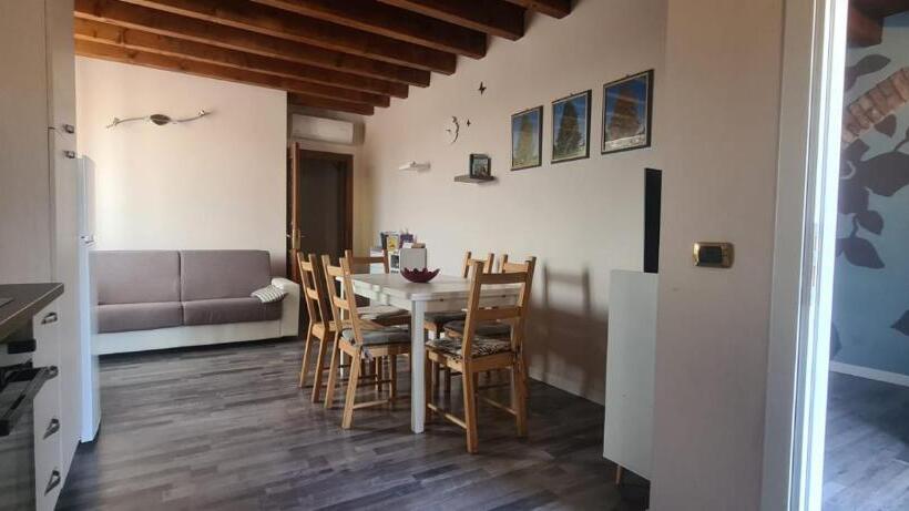 بنسيون Garda Family House