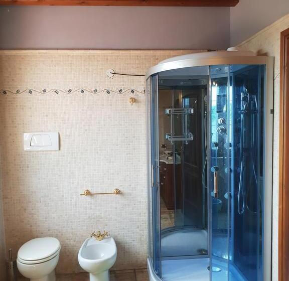 بنسيون Garda Family House