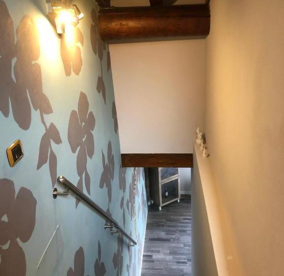 بنسيون Garda Family House