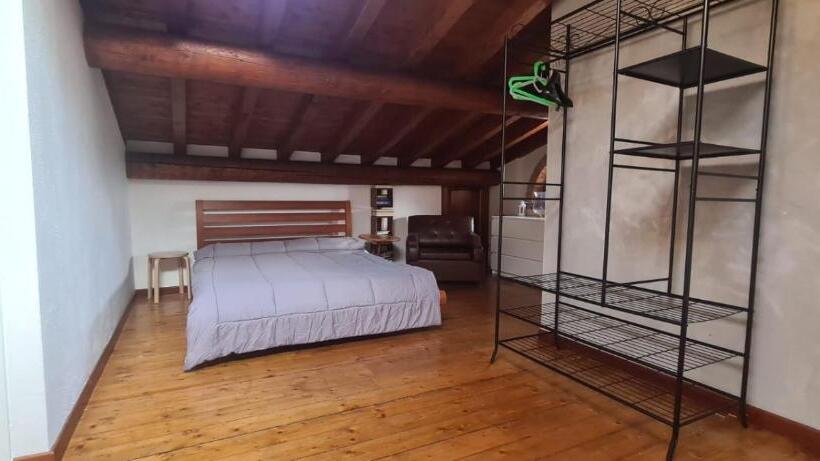 بنسيون Garda Family House