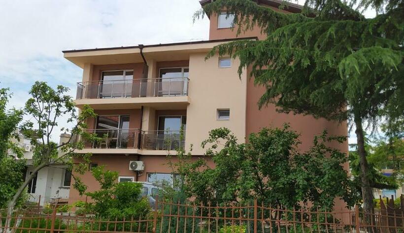 بنسيون Guest Rooms Mery