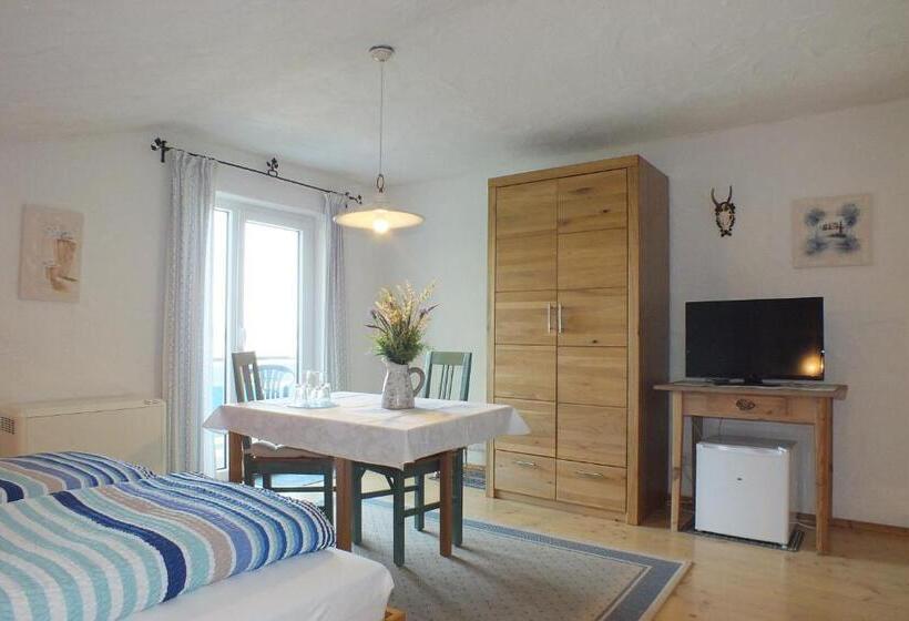 펜션 Haus Chiemseeblick