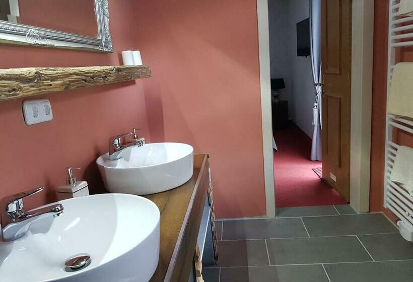 بنسيون Haus Guentli