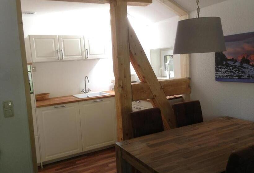 بنسيون Haus Guentli