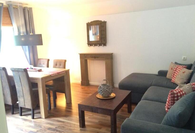 بنسيون Haus Guentli