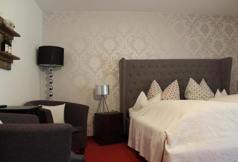 بنسيون Haus Guentli