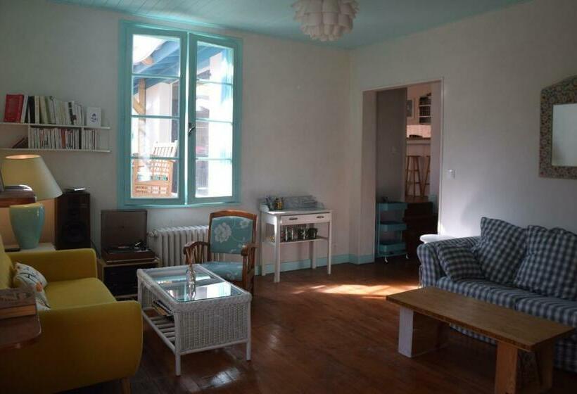 펜션 La Villa Tamaris Maison à Partager