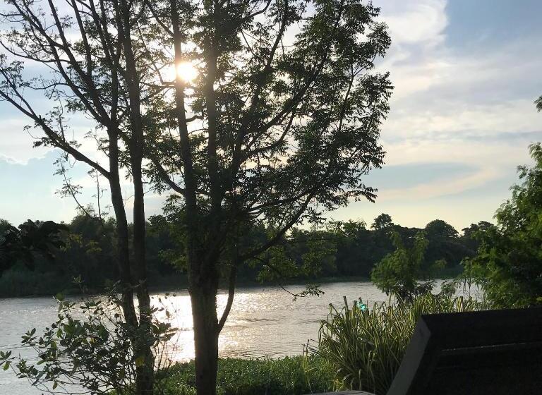 ペンション Photharam126 Resort