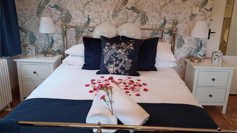 פנסיון The Annexe With Hot Tub